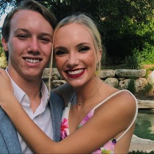 Meet your Posher, Grace